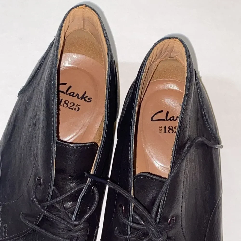 Clark’s Est 1825 Plus Cushion Men Dress Shoes Size 8.5M US